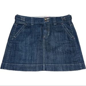 GAP denim mini skirt women’s size 2 dark Wash blue